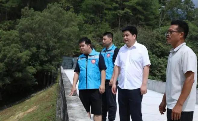 凌云:打好防汛“主動仗” 筑牢防汛“安全堤”